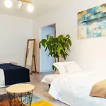 Balcescu Stylish Ultracentral Apartment